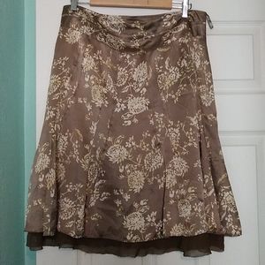 Banana Republic silk lined skirt